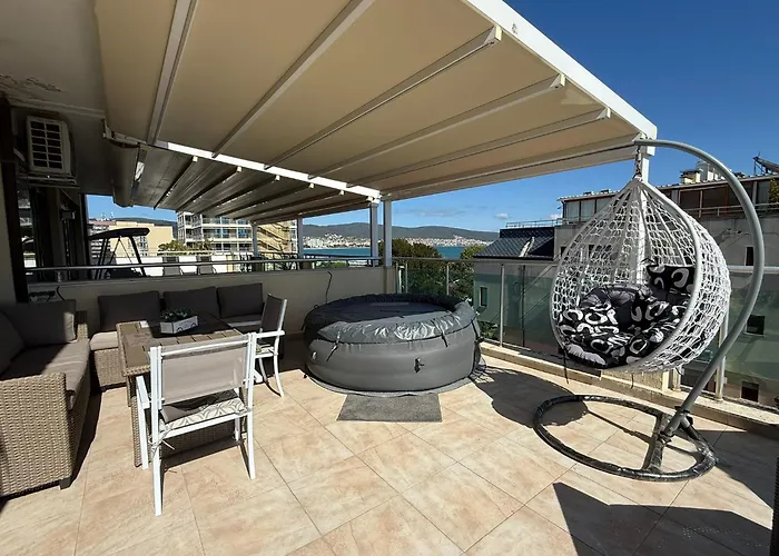 Ys Σάνι Μπιτς